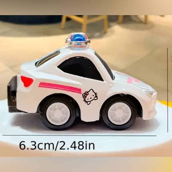 Hello Kitty VW Keychain - Picture 3 of 3